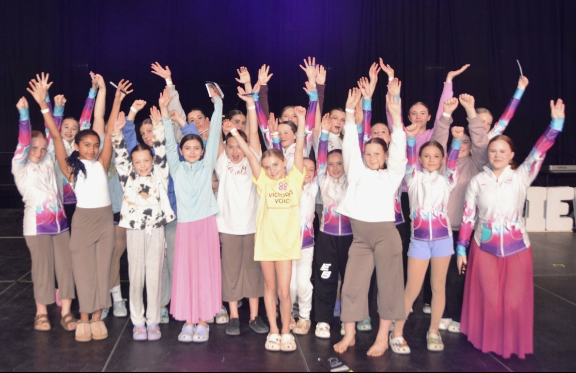 Ala dance group